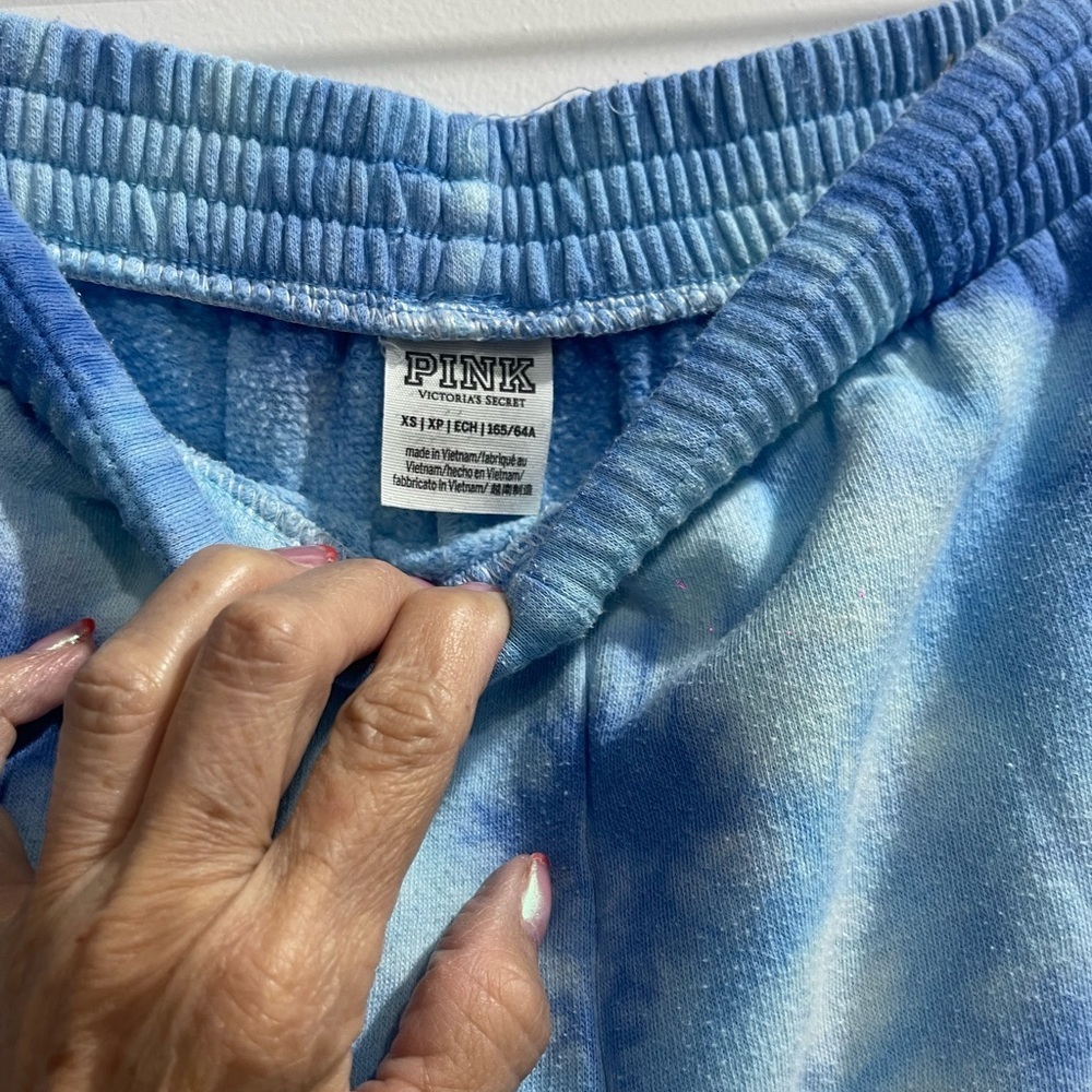 Victoria secret Pink pajamas pants or sweatpants size XS used couple of times - Picture 2 of 5